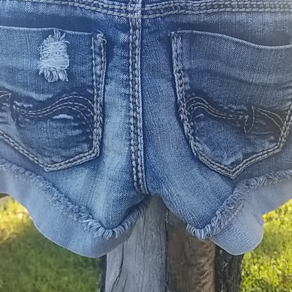 Denim Overall Shorts - Picture 5 of 8